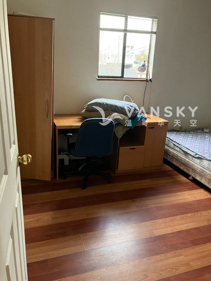 250225110832_4312 Perry.jpg